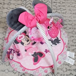 Minnie Mouse Garden Fun Activity Gym